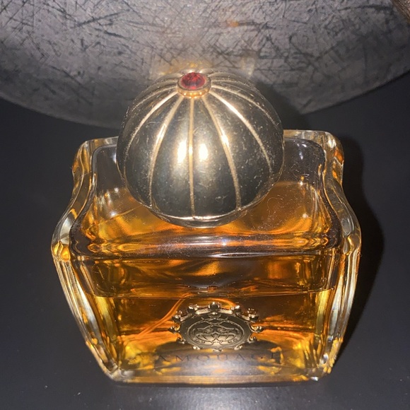 Amouage Beloved the most luxurious scent - Picture 7 of 8